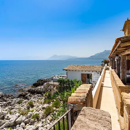 Casa Del Rais Con Accesso Privato Al Mare Santa Flavia